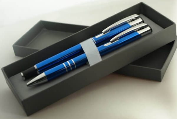 1360671317 481432885 1 Brand office items stationary corporate gifts pens pen sets rulers Sandton 600x403 - هدایای تبلیغاتی